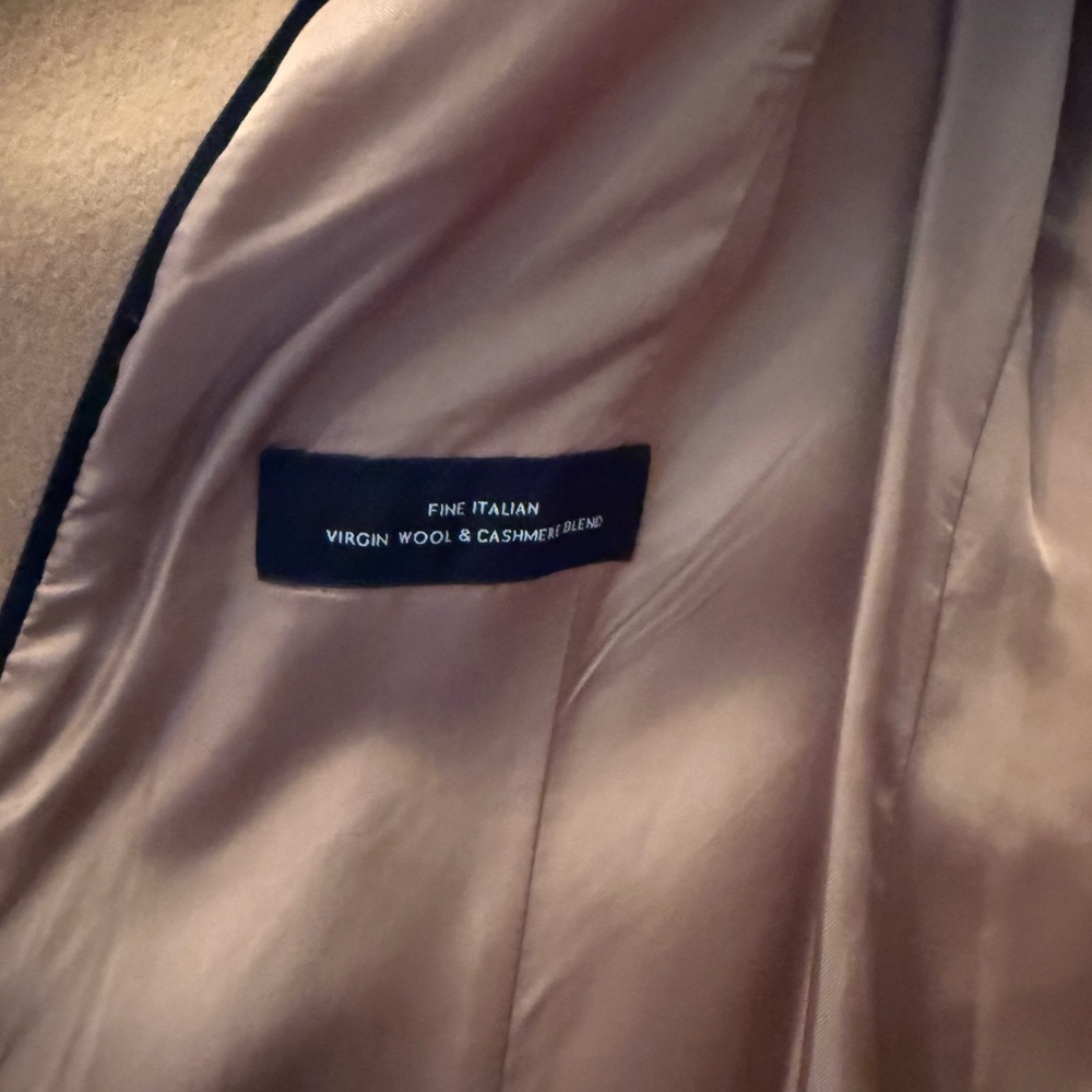 Aritzia Babaton Beige Satin Coat - Picture 6 of 7